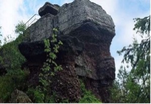 De la cascade des Molières à la Roche de l'Ormont